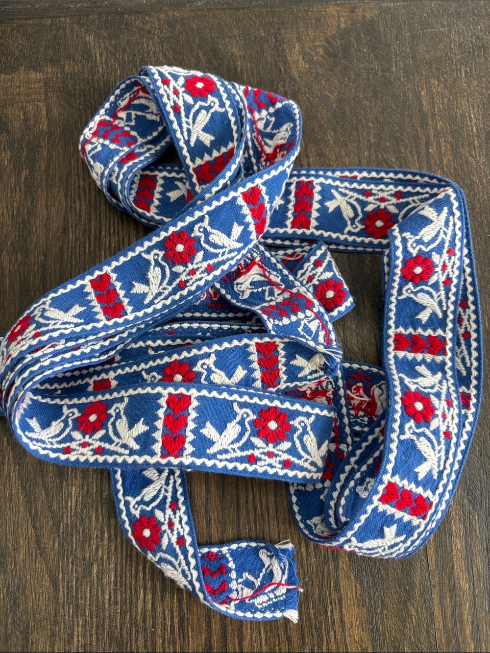 Vintage cotton embroidered ribbon,royal blue w/white birds,red hearts, 5 yards